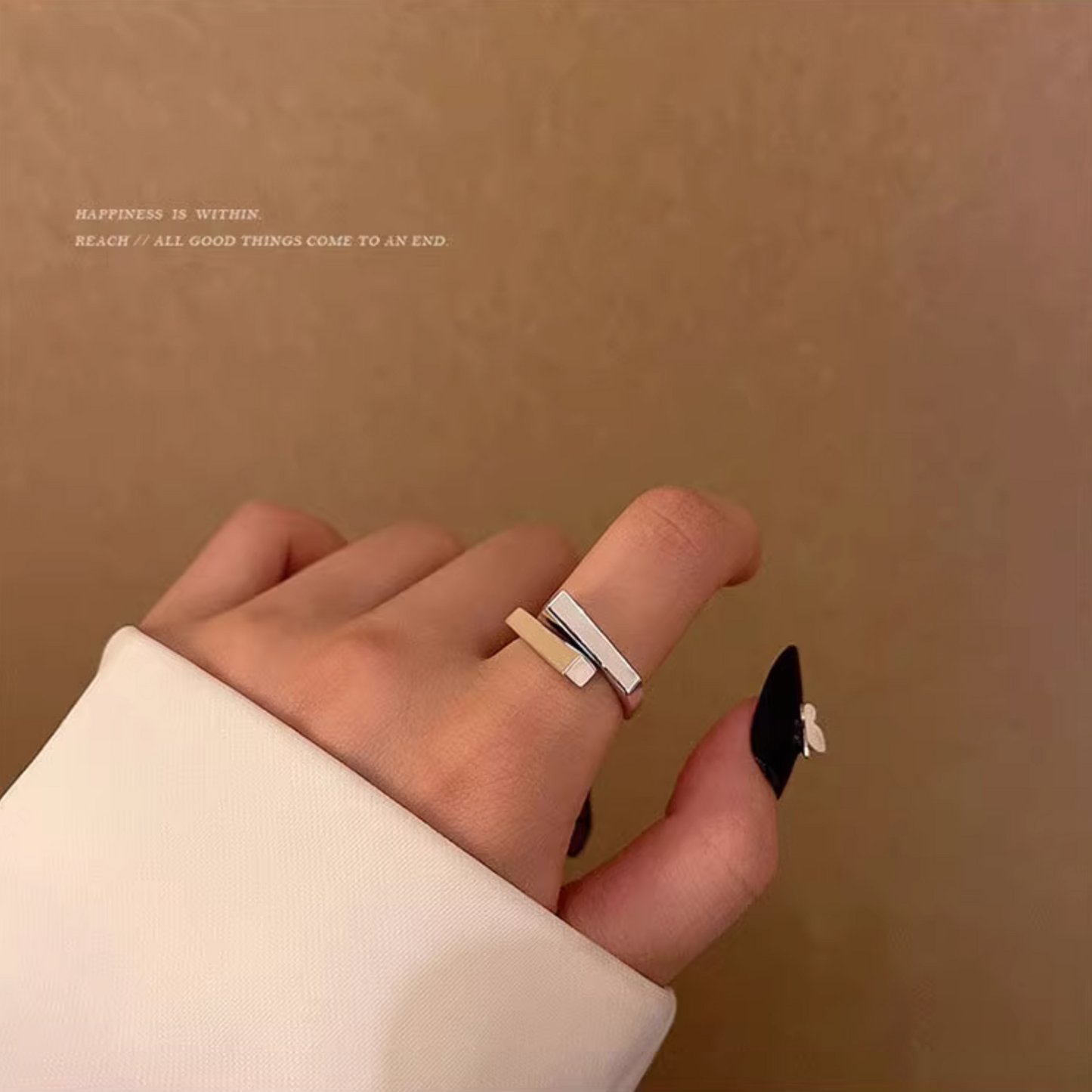 Upglam effortless rectangle gleam ring